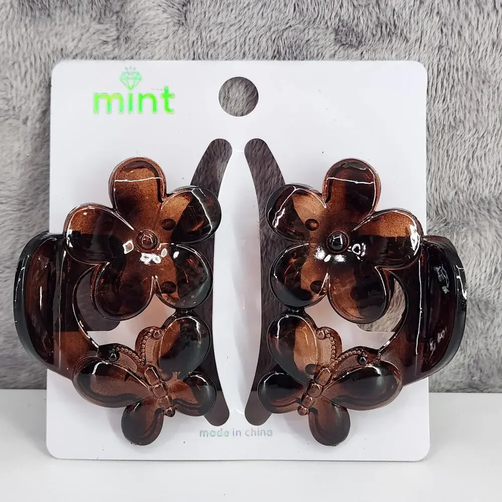 Mint flower butterfly